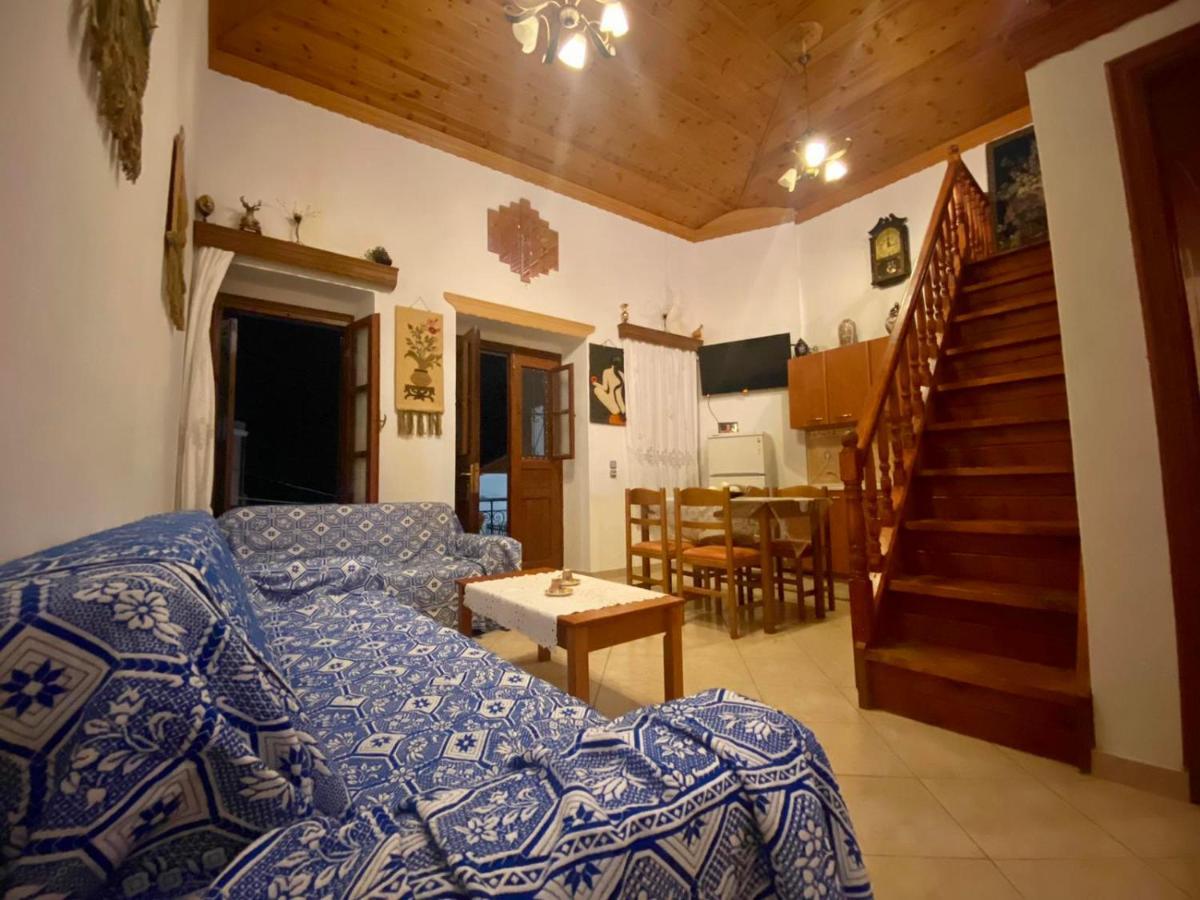 Villa Afroditi Chalki Town Eksteriør billede