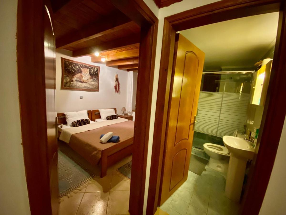 Villa Afroditi Chalki Town Eksteriør billede